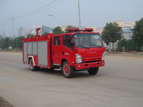 江特牌JDF5102GXFSG30型水罐消防车
